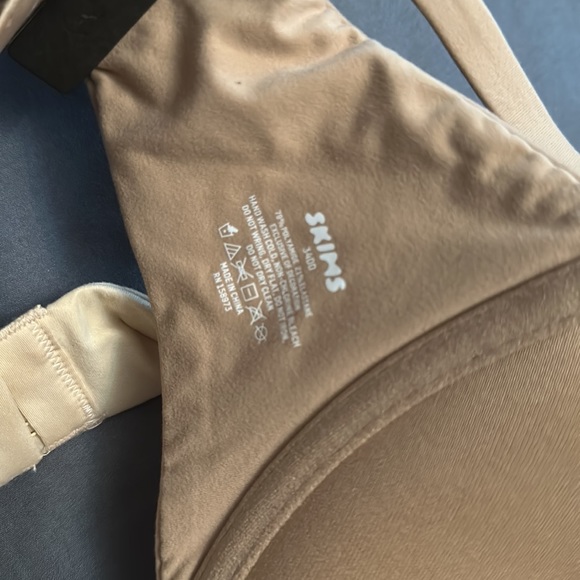 SKIMS Everyday Bras push up bundle - Picture 3 of 4
